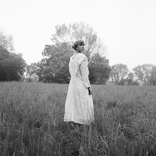 Taylor Swift – the lakes