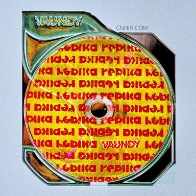 Vaundy – replica