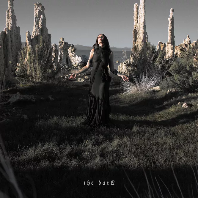 Chelsea Wolfe – The Dark